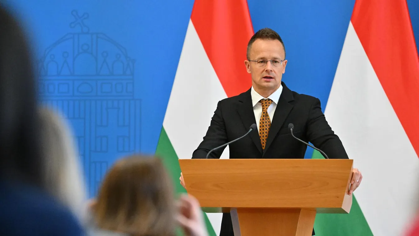 Szijjártó Péter: Magyarország ellenzi és a kezdettől fogva elítéli a háborút