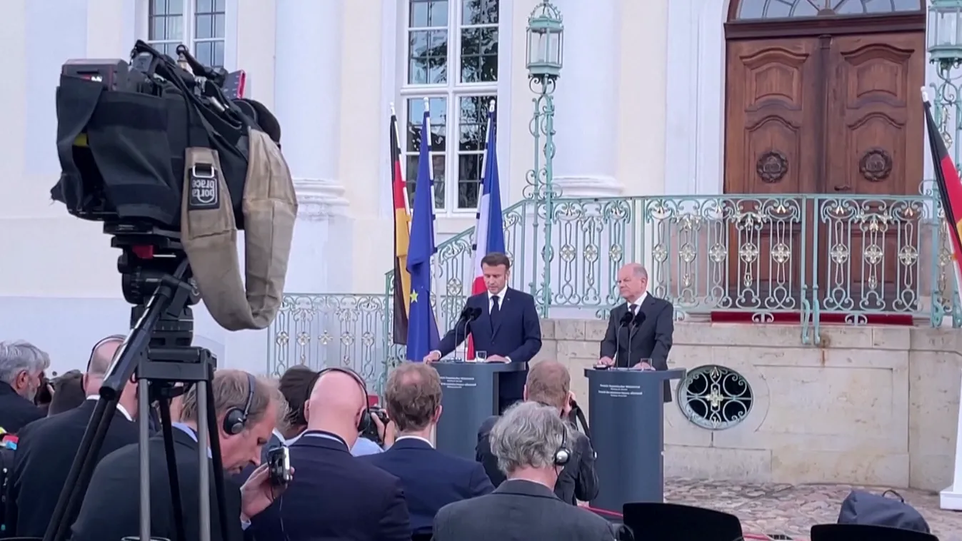 Egyre több vezető támogatja a világháborút + videó