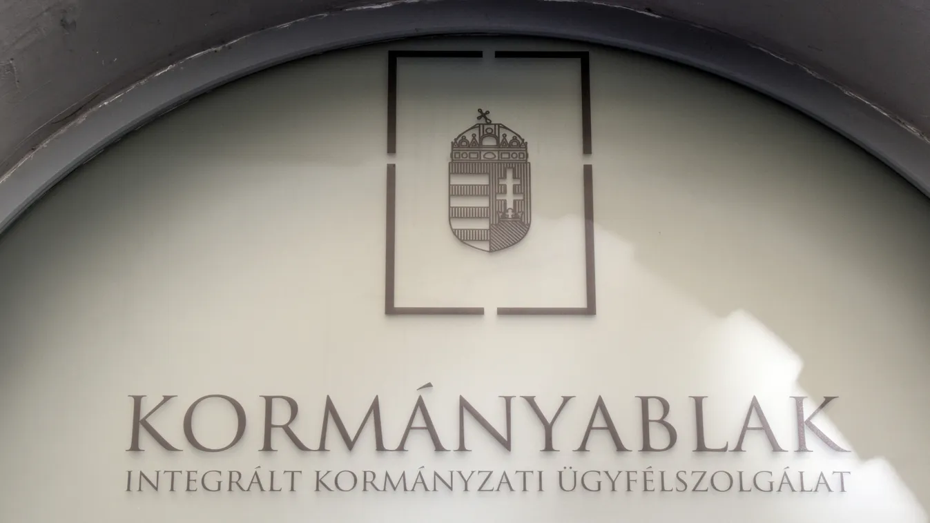 Rendkívüli nyitvatartás lesz a választás hétvégéjén a kormányablakokban