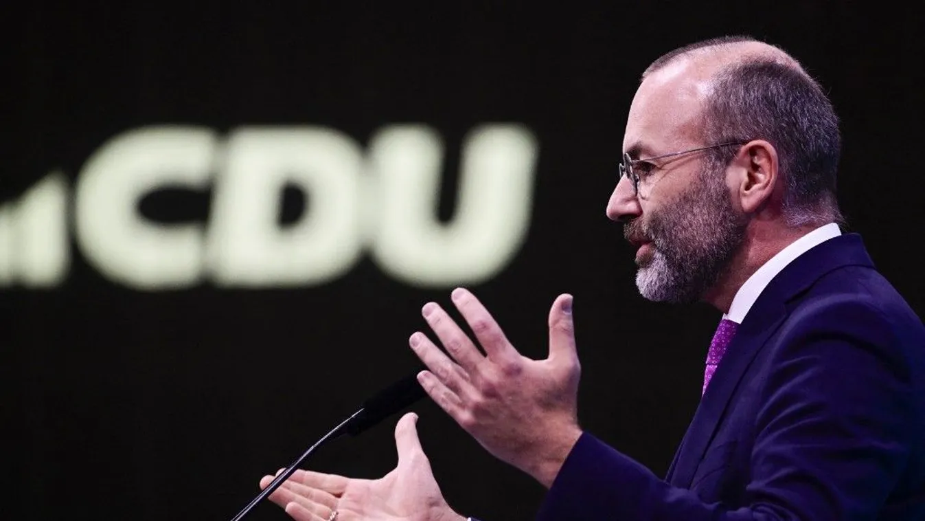 Kutatás: jobboldalinak hazudja magát a Néppárt