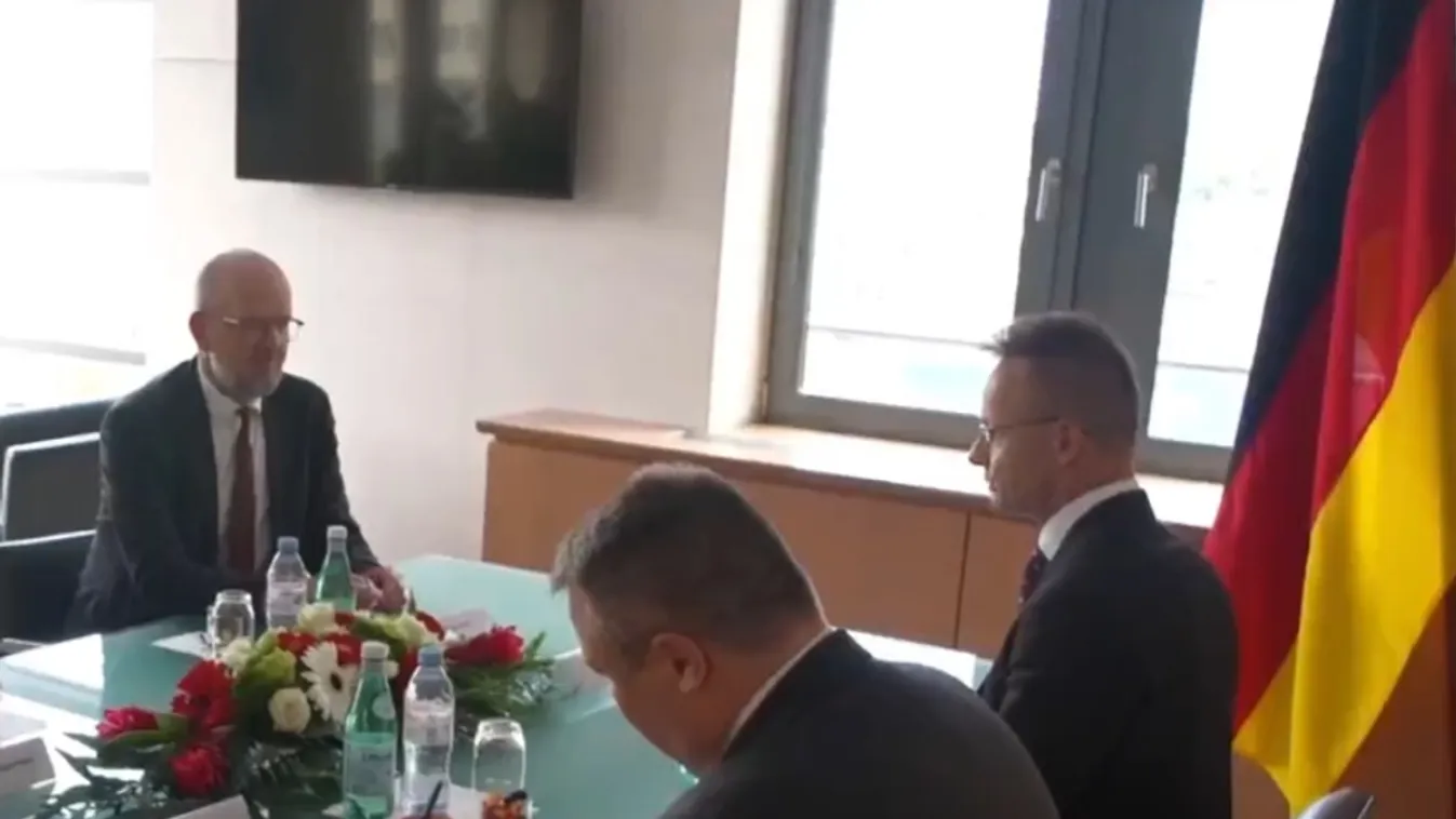 Magyaroroszág továbbra is kész biztosítani a német autógyártók és a keleti beszállítóik együttműködését + videó