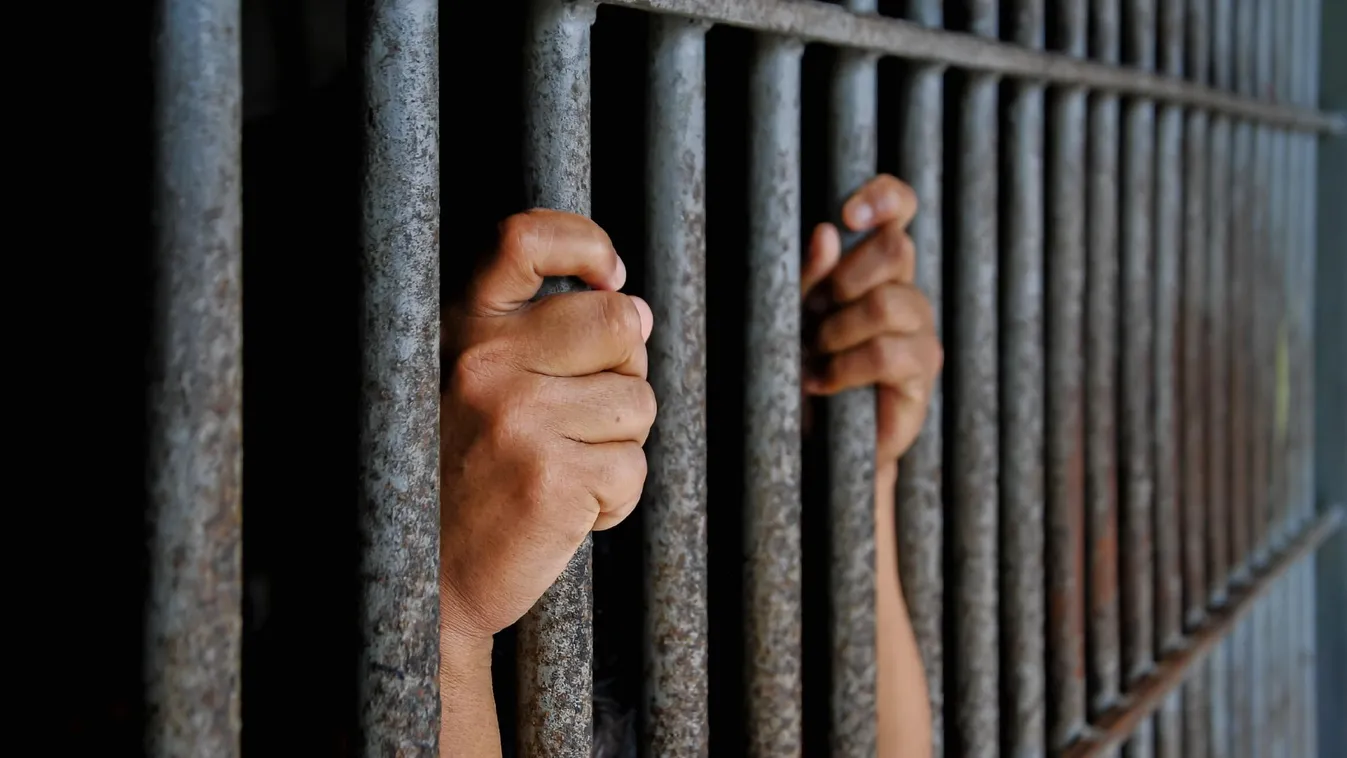 Szigorúan őrzött börtönökbe vetették a sikertelen államcsíny állítólagos vezetőit Bolíviában