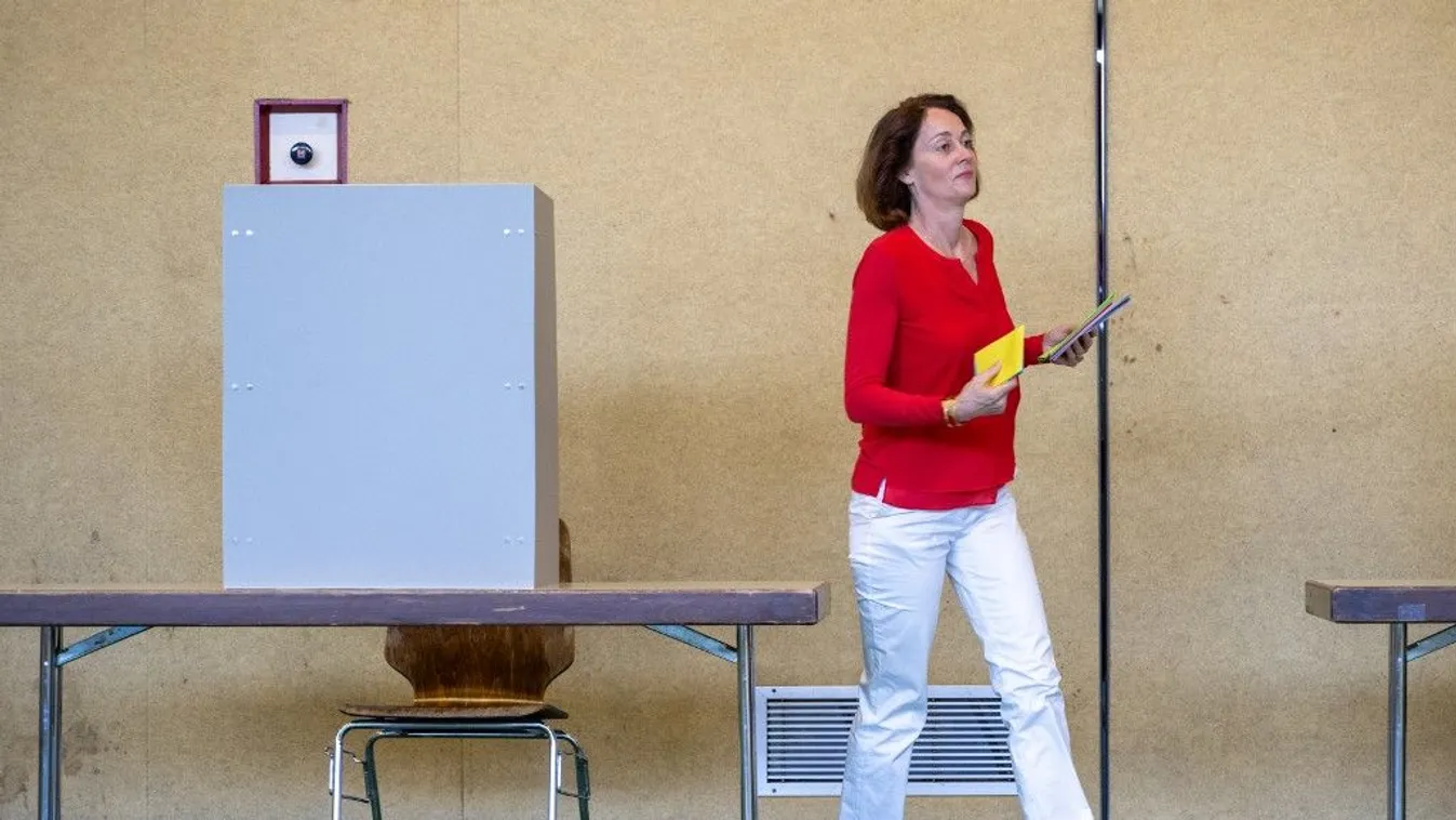 Németországban tíz megkérdezettből négy nem szándékozott szavazni