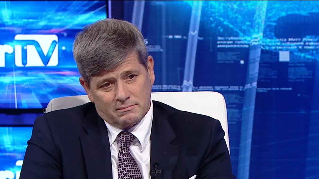 Az ügyészség azt állapította meg, hogy kizárt, hogy bárki figyelmeztette volna Völner Pált + videó