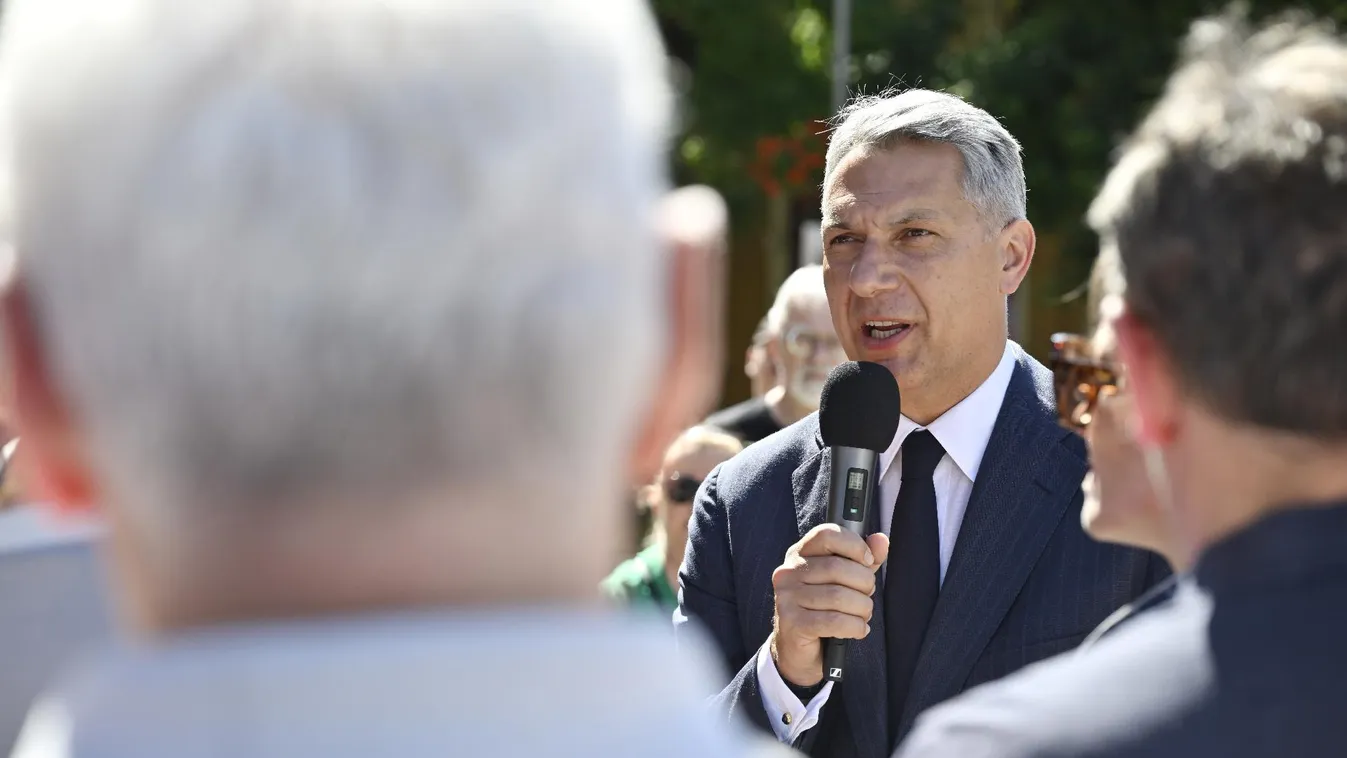 Lázár Jánosnak is sűrű lesz a napirendje