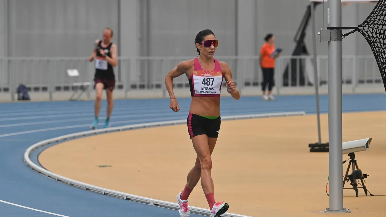 Országos csúcs született gyaloglásban