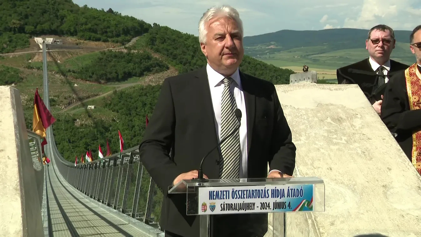 Átadták a 700 méter hosszú gyalogos kötélhidat Sátoraljaújhelyen + videó