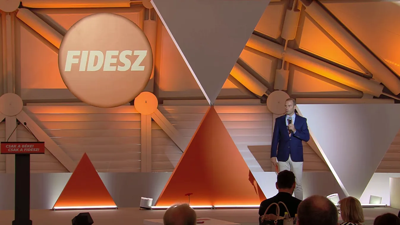 Hollik István mindenért, még az imákért is köszönetet mondott + videó