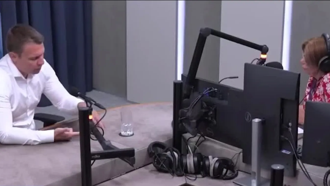 Menczer Tamás szerint Kijev zsarolja Magyarországot + videó