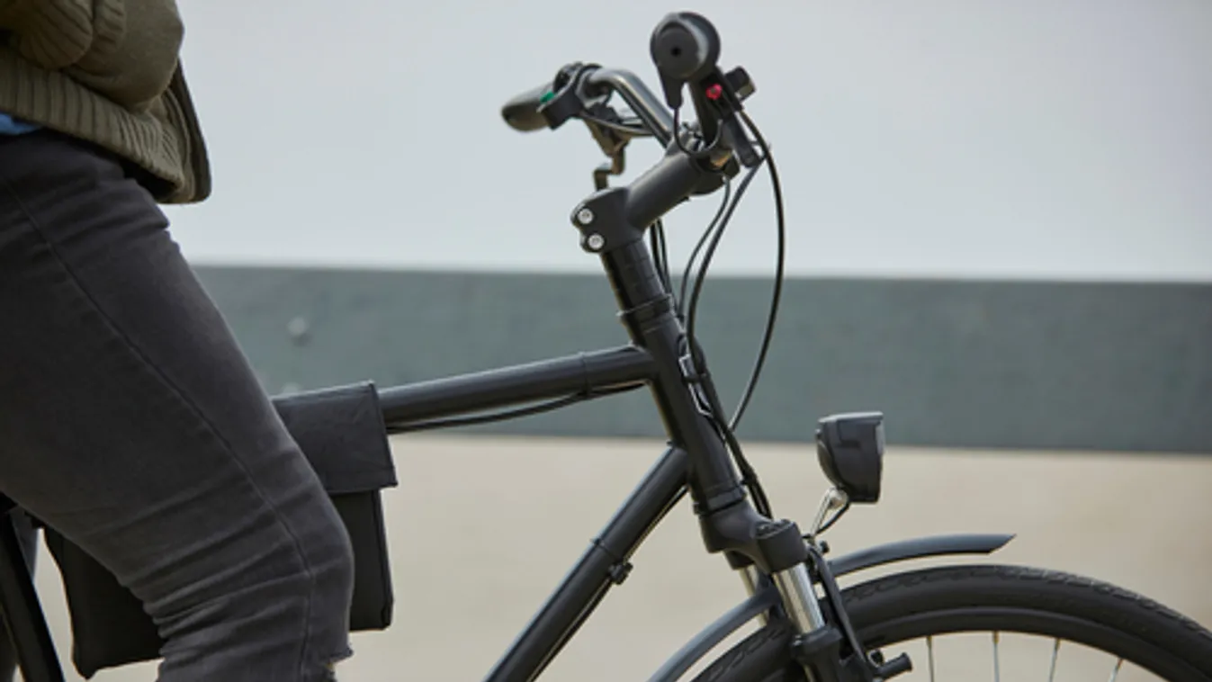 Ügyészség: egy férfi ellopott egy kétmilliót érő egyedi kerékpárt, 10 ezer forintért adta el