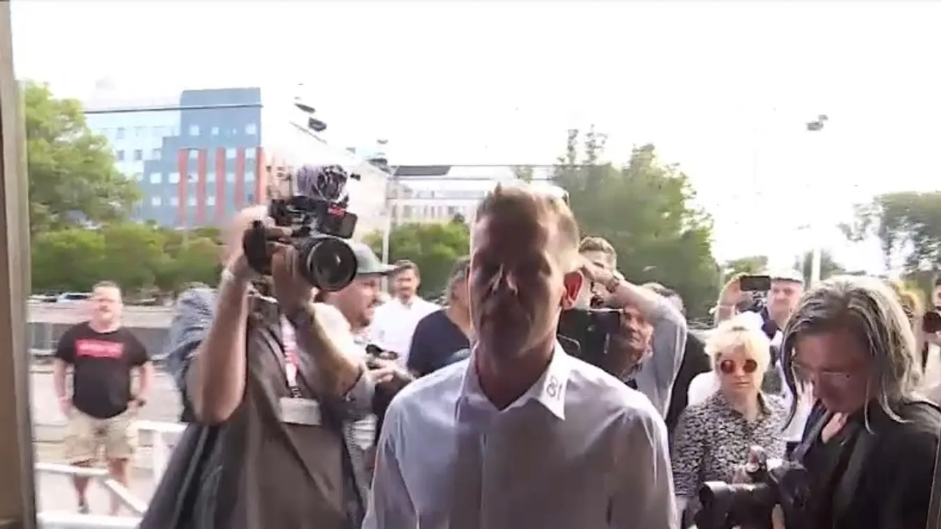 Kikerülte a válaszadást a TISZA Párt + videó