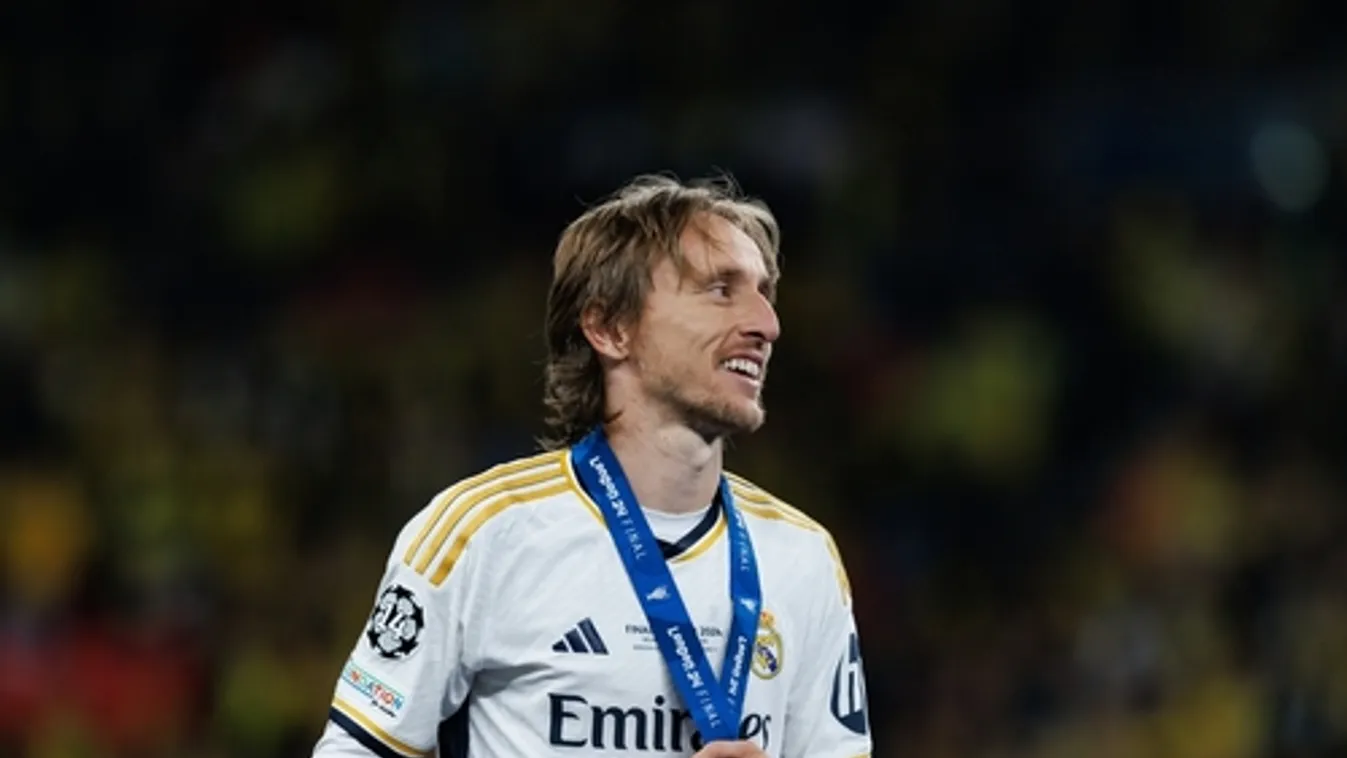 Luka Modric egy évet hosszabbított a Real Madriddal