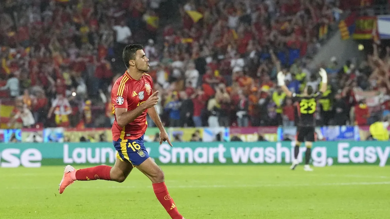 Hat spanyol is az Eb álomcsapatában