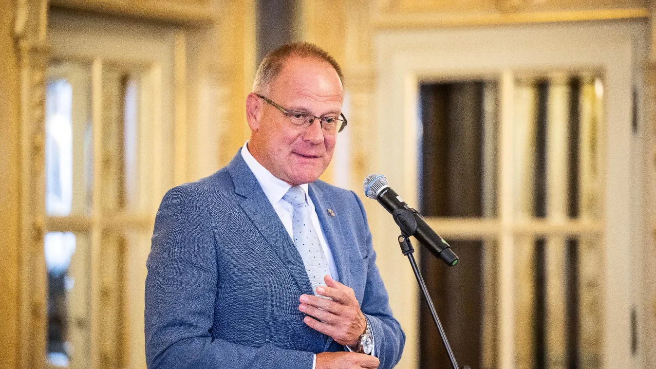 Navracsics Tibor: A bányászok példát mutattak más társadalmi csoportoknak önszerveződésből és a kultúra szeretetéből is