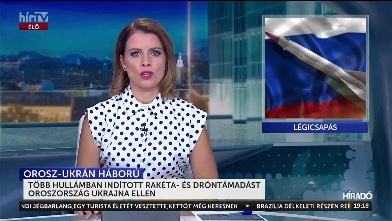 Több hullámban indított rakéta- és dróntámadást Oroszország Ukrajna ellen