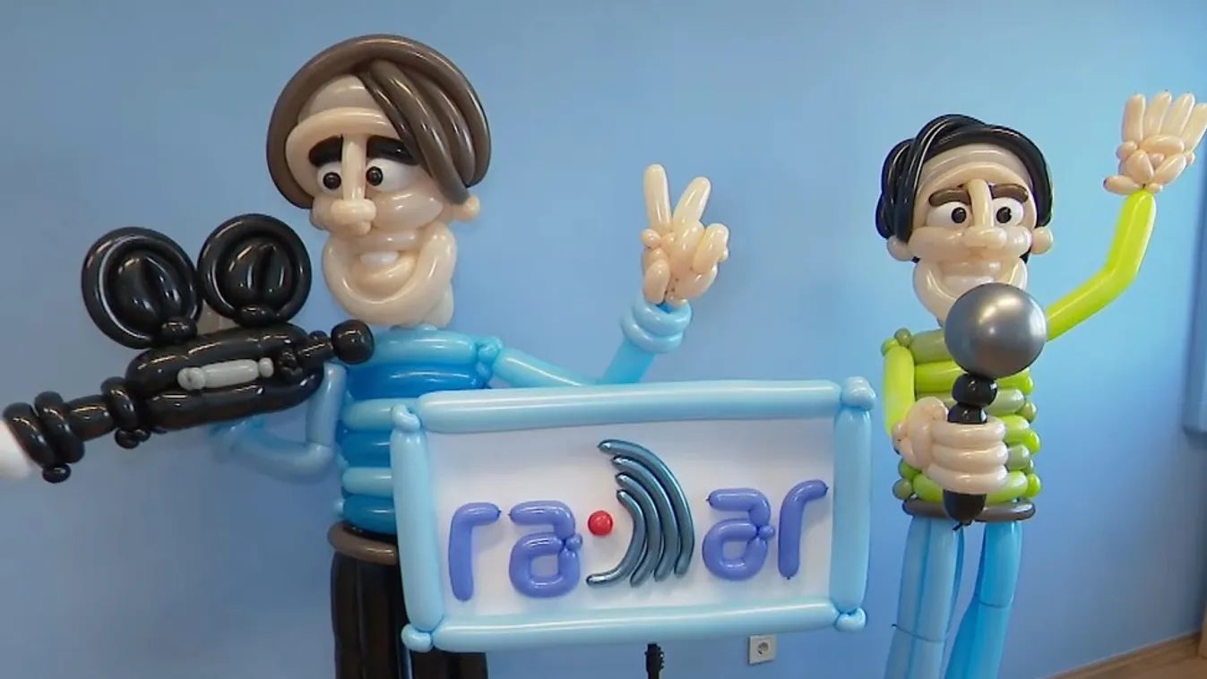 Radar – A lufik királya a Radar stábját is megformázta + videó