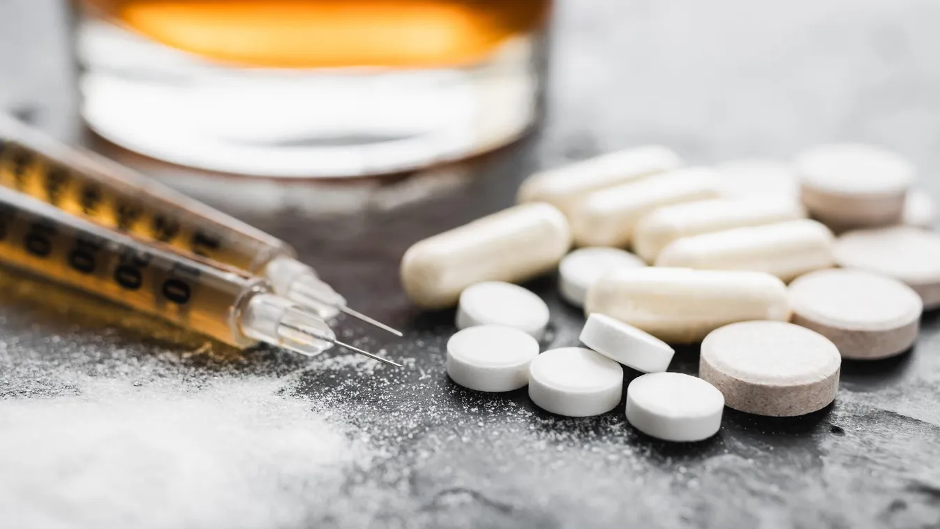 Kábítószer-kereskedelem miatt letartóztattak két brit férfit egy budapesti fesztiválon