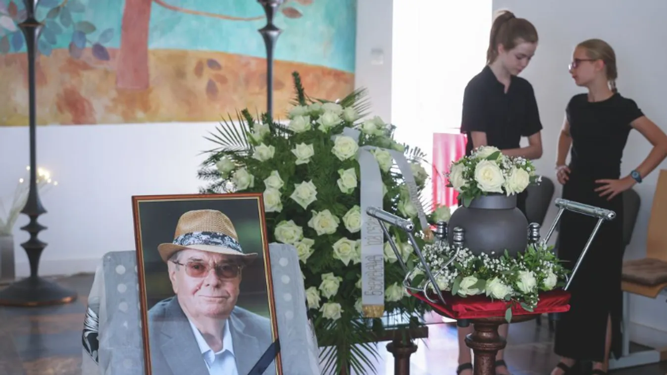 Örök nyugalomra helyezték a Nemzet Színészét