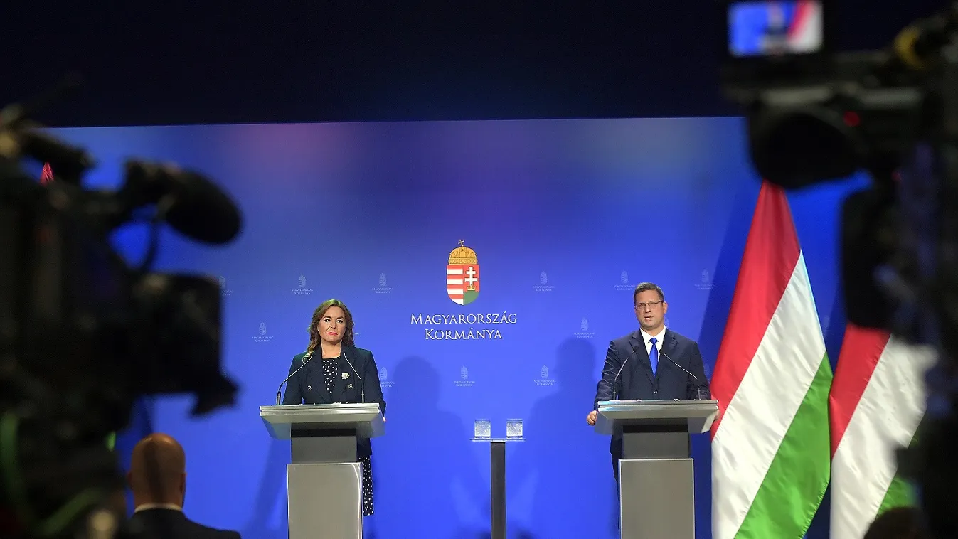 Gulyás Gergely: A kormány a vállalásoknak megfelelően folytatja a pedagógus-béremelési programot + videó