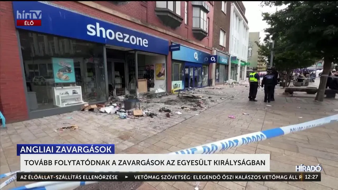 TOVÁBB FOLYTATÓDNAK A ZAVARGÁSOK AZ EGYESÜLT KIRÁLYSÁGBAN