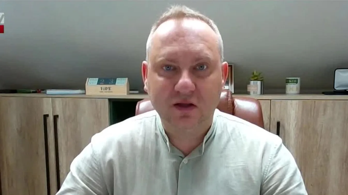 Napindító: Dunda György - Civilek rohamoztak meg egy toborzóirodát Ukrajnában +  videó