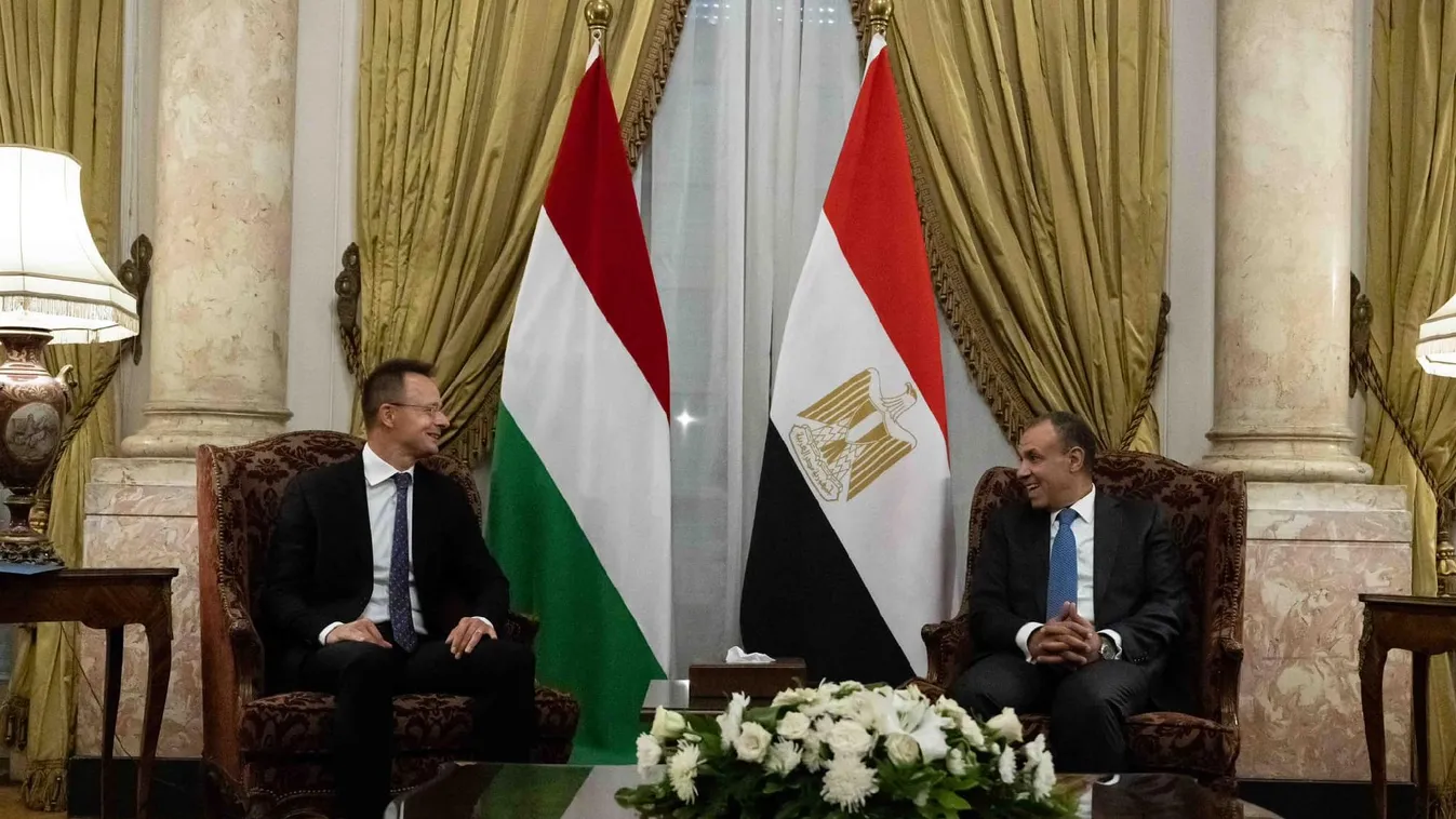 Szijjártó Péter: Európának elemi érdeke Egyiptom stabilitása és biztonsága + videó