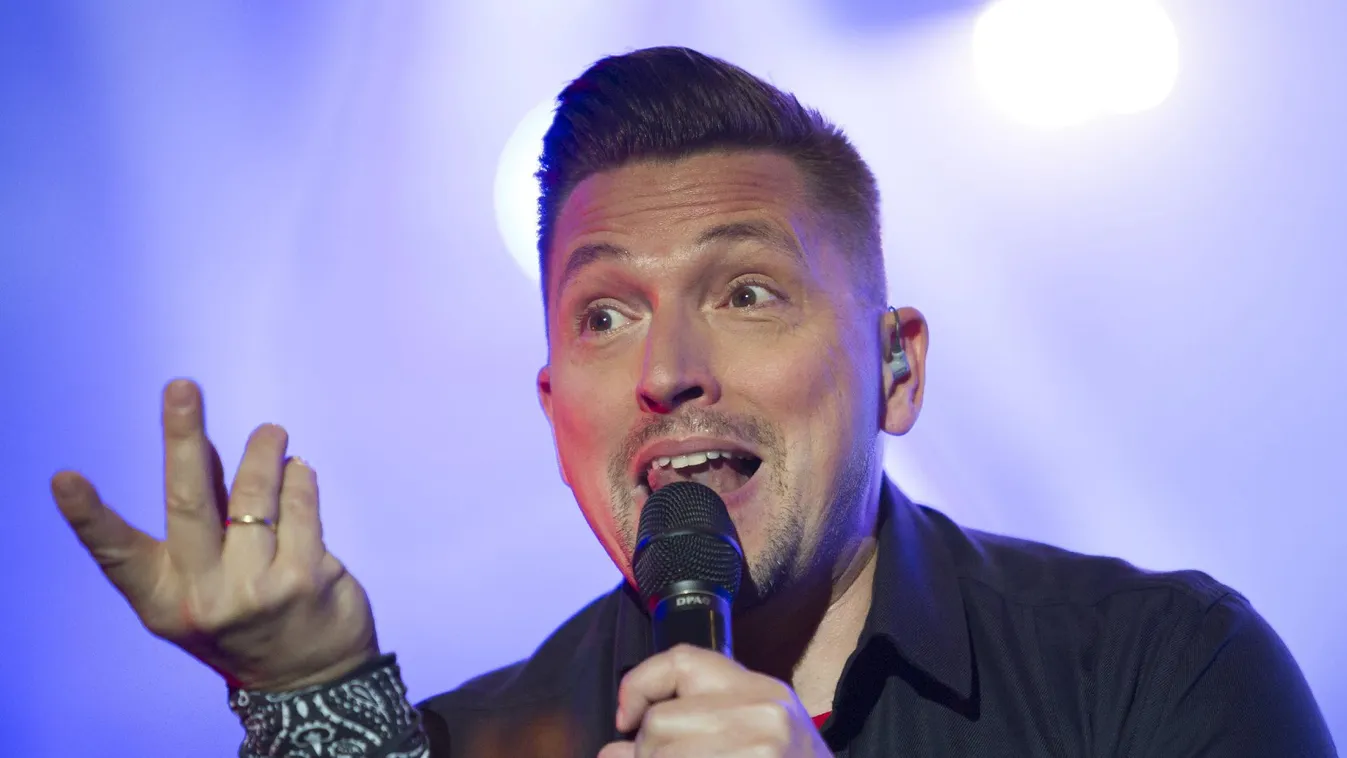 Megjelent Kovács Ákos első dupla stúdióalbuma