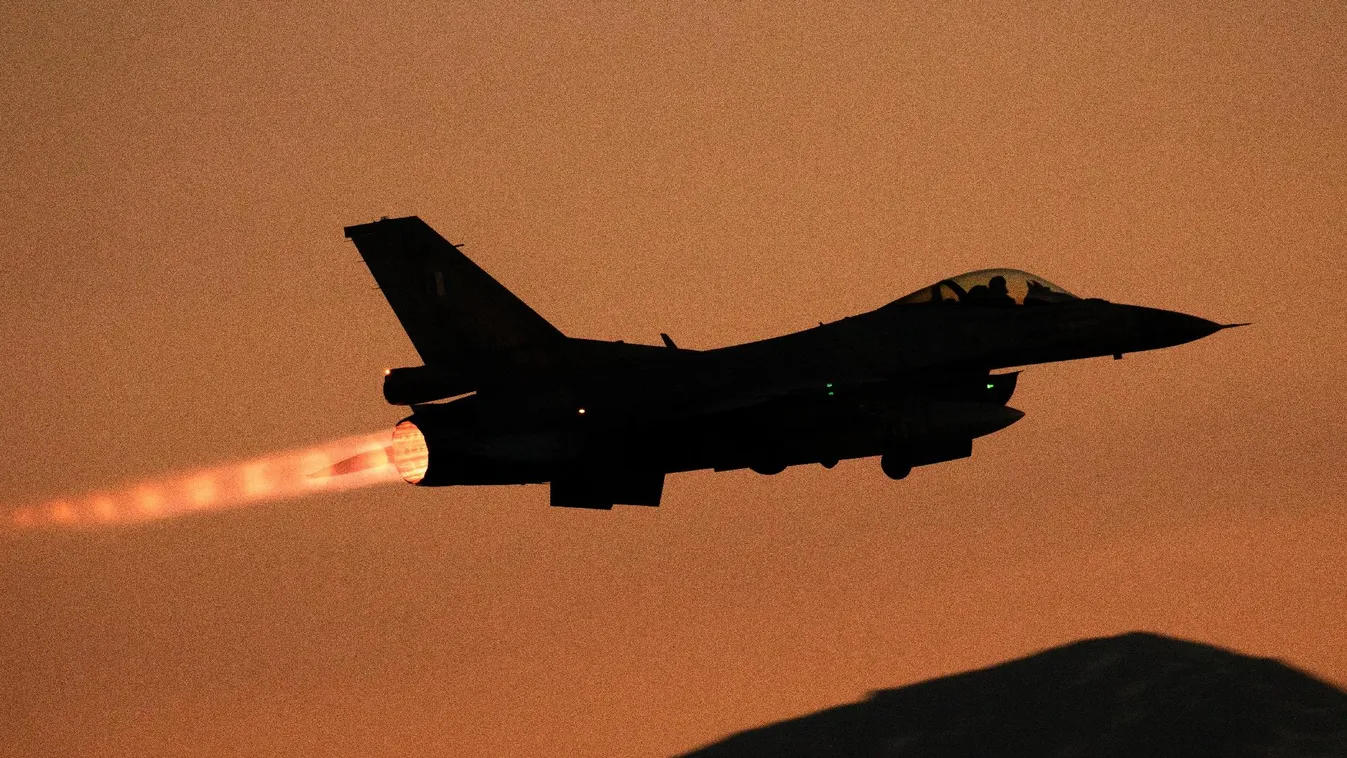 Dánia újabb F-16-osokat ad át Ukrajnának