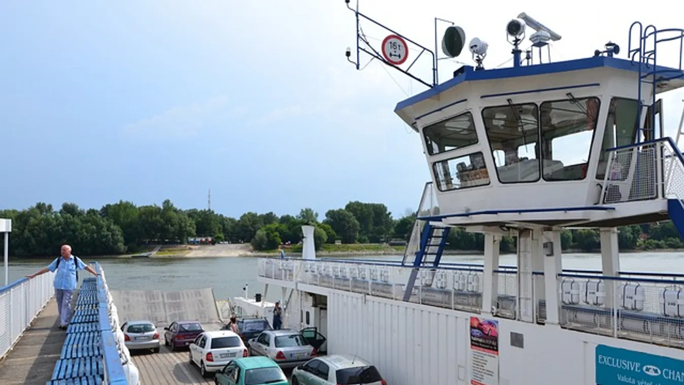 Leállt a kompközlekedés Mohácsnál