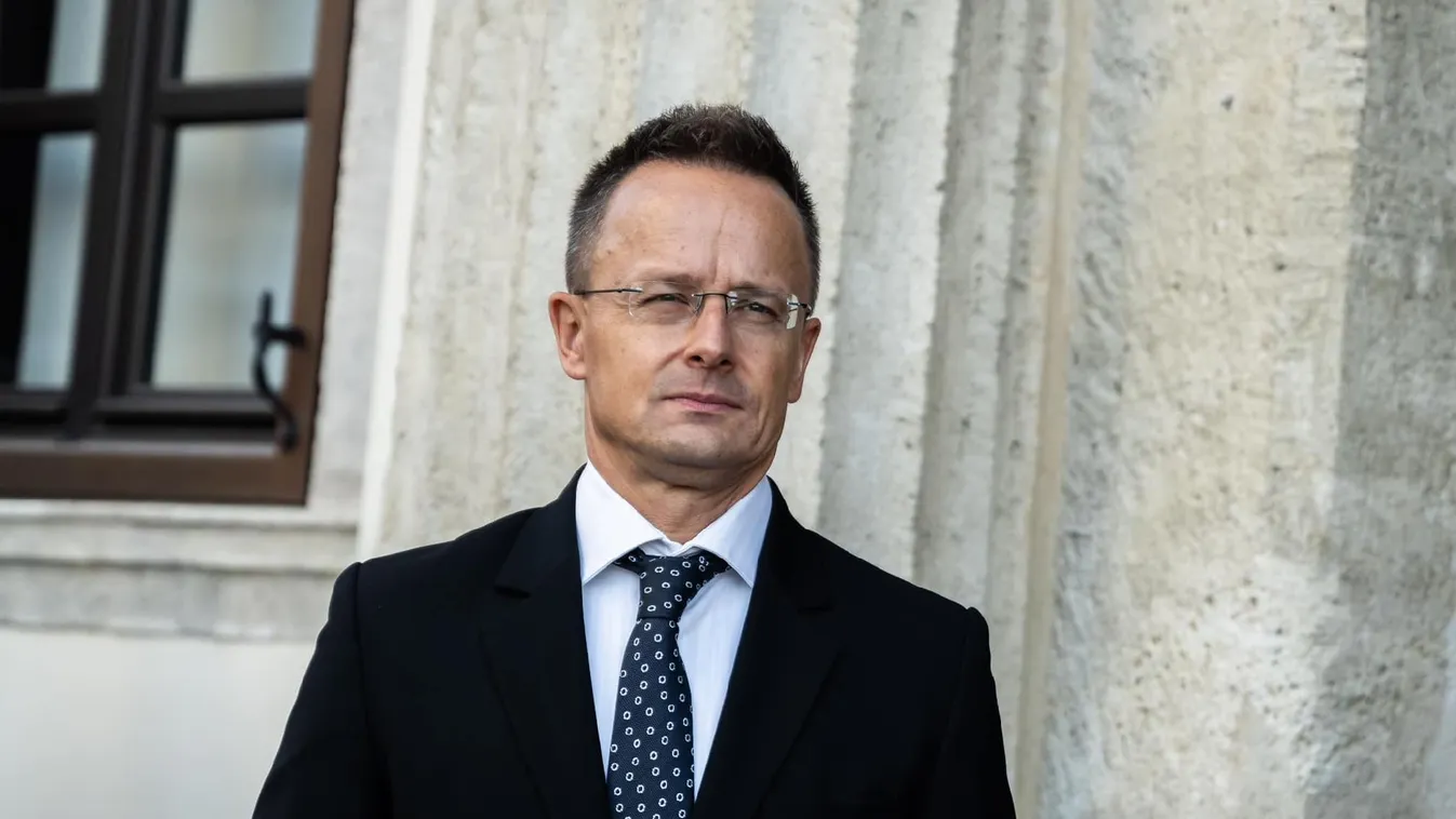 Szijjártó Péter: Az élelmiszerekkel való önellátás képessége létfontosságú kérdés + videó