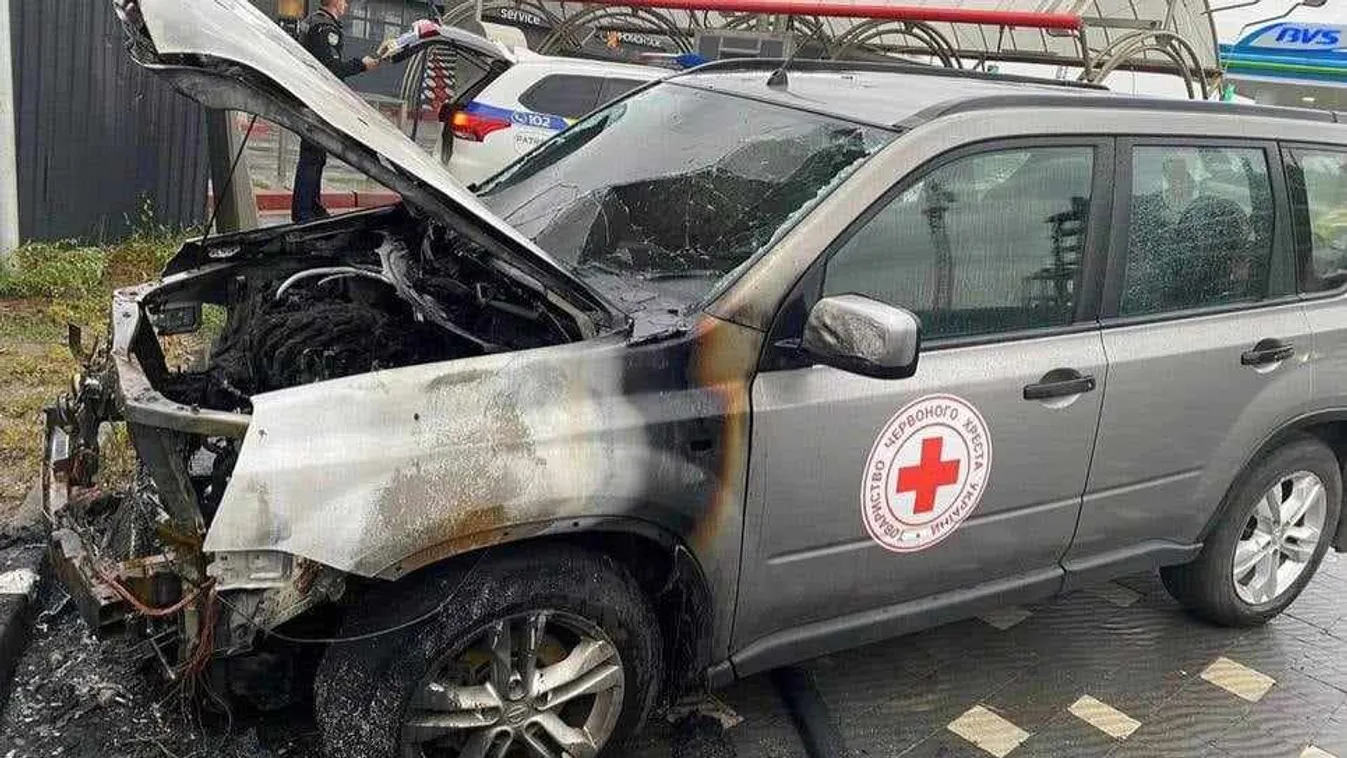 Ungváron felgyújtották a Vöröskereszt egyik autóját