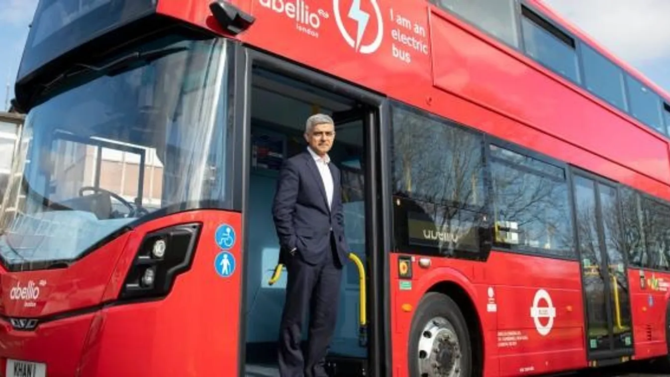 Londonban külön buszjáratot indítanak a zsidóknak, hogy kevesebb támadásnak legyenek kitéve