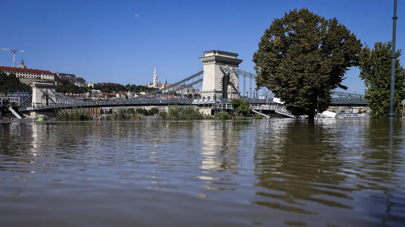 Egyre több helyen apad, de még nem lehet fellélegezni + videó