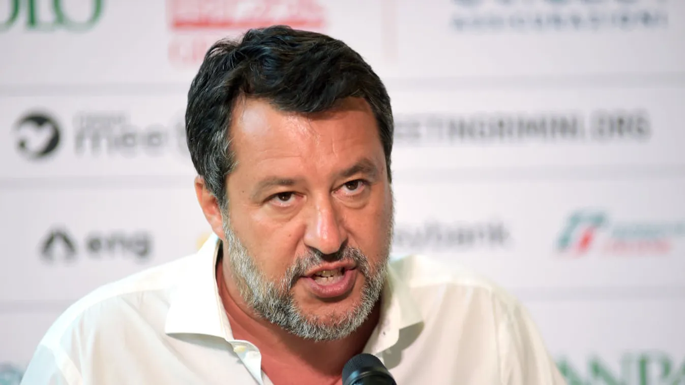 Matteo Salvini konkrét békejavaslatot sürgetett az ukrán elnöktől