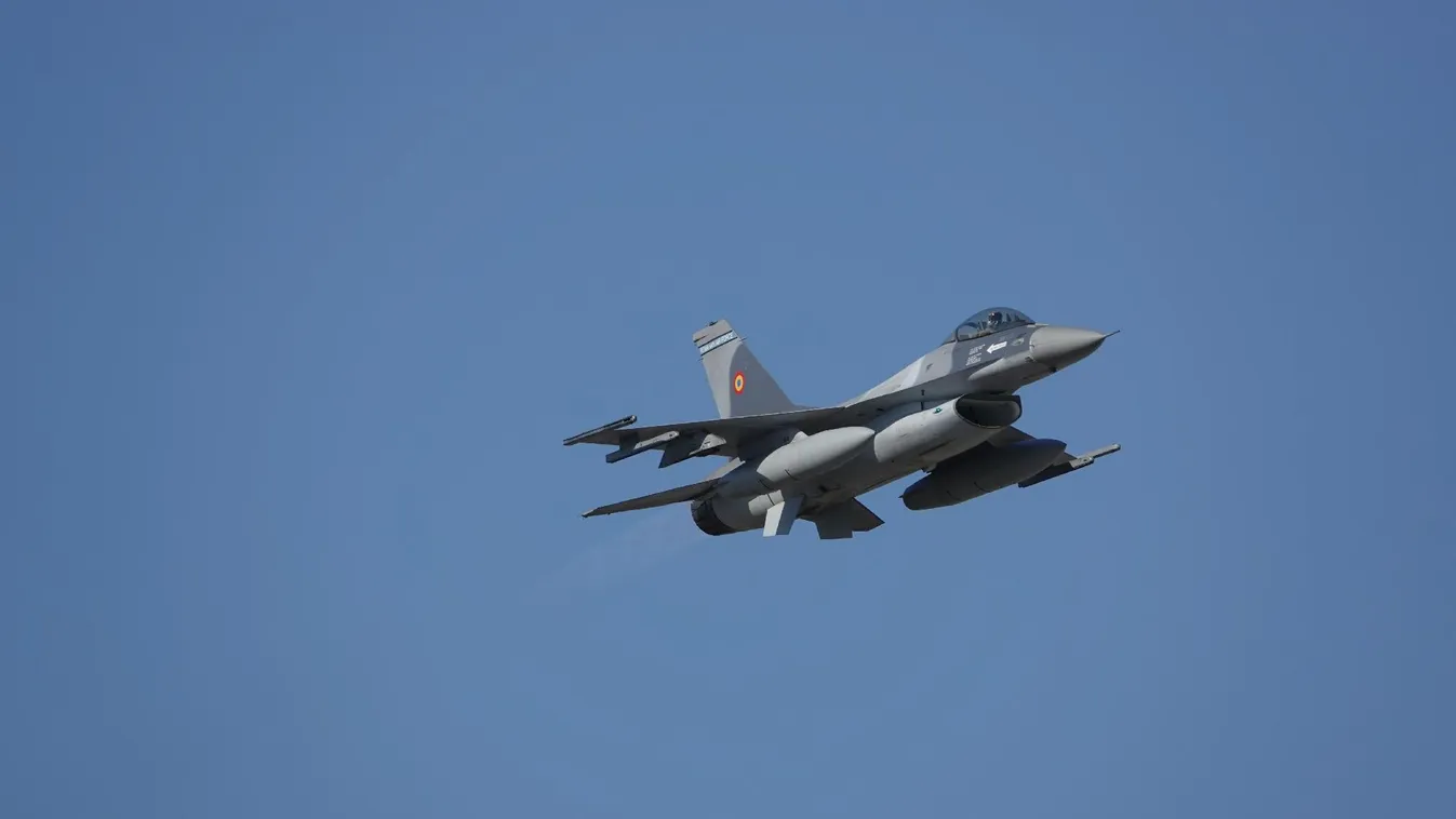 Megint egy ismeretlen behatoló miatt akadt dolga a román vadászpilótáknak