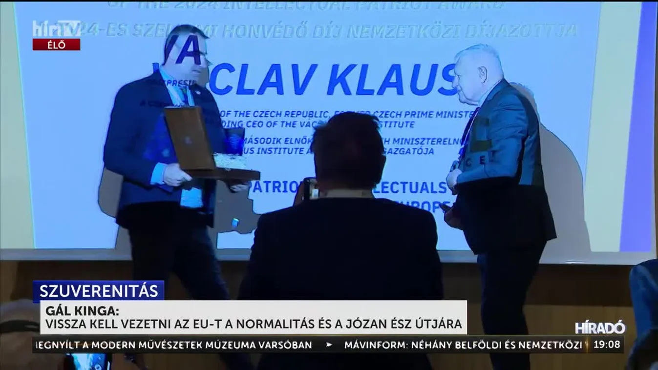 Gál Kinga: Vissza kell vezetni az EU-t a normalitás és a józan ész útjára