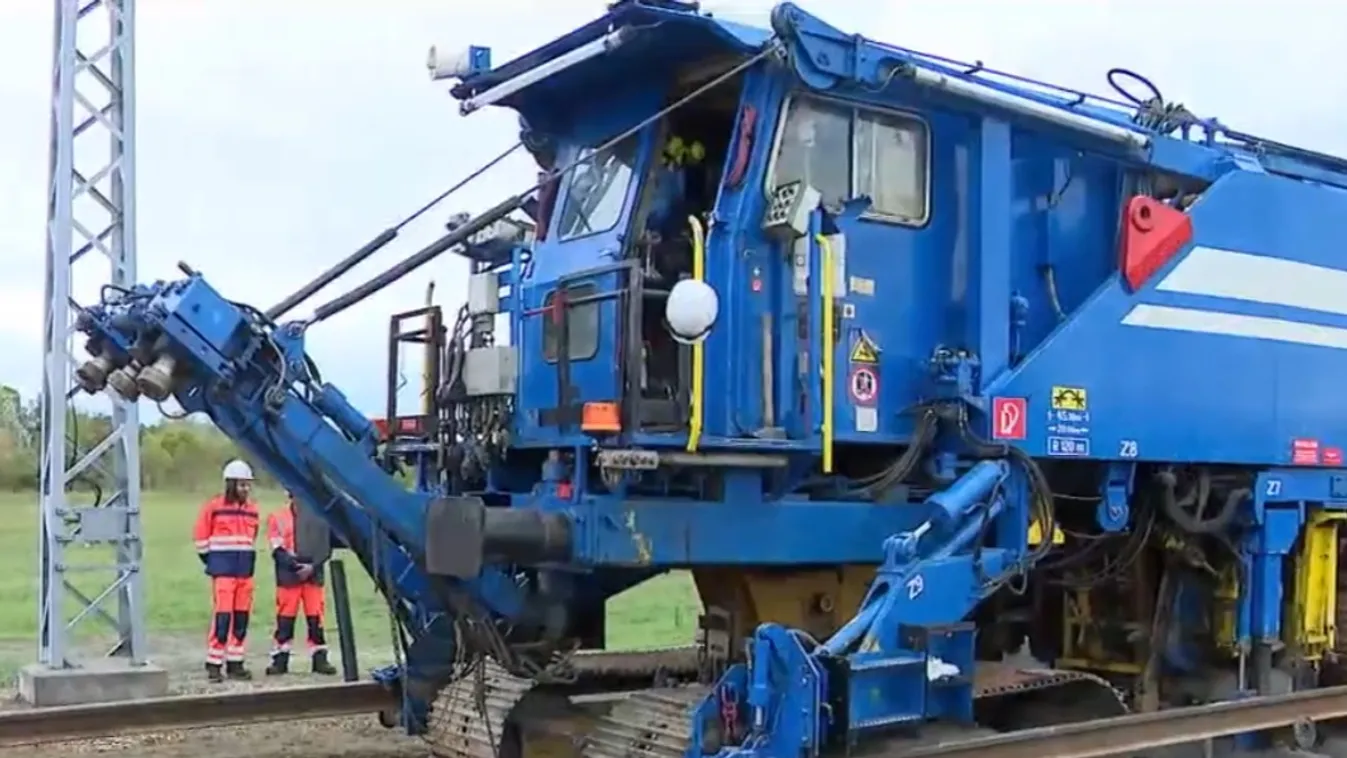 Befejeződtek a Budapest-Belgrád vasútvonal nyílt vonali vágányépítési munkálatai + videó