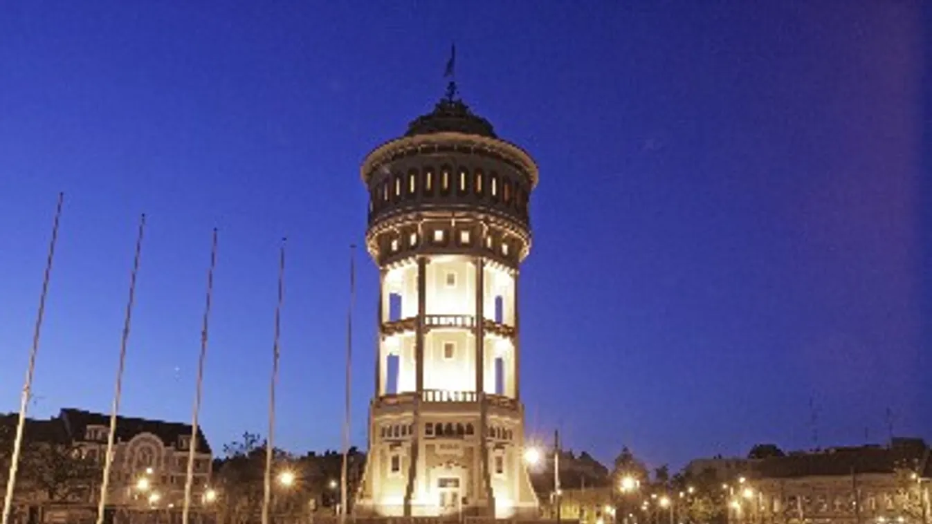 Fényfestéssel ünneplik a százhúsz éves szegedi Szent István téri víztornyot