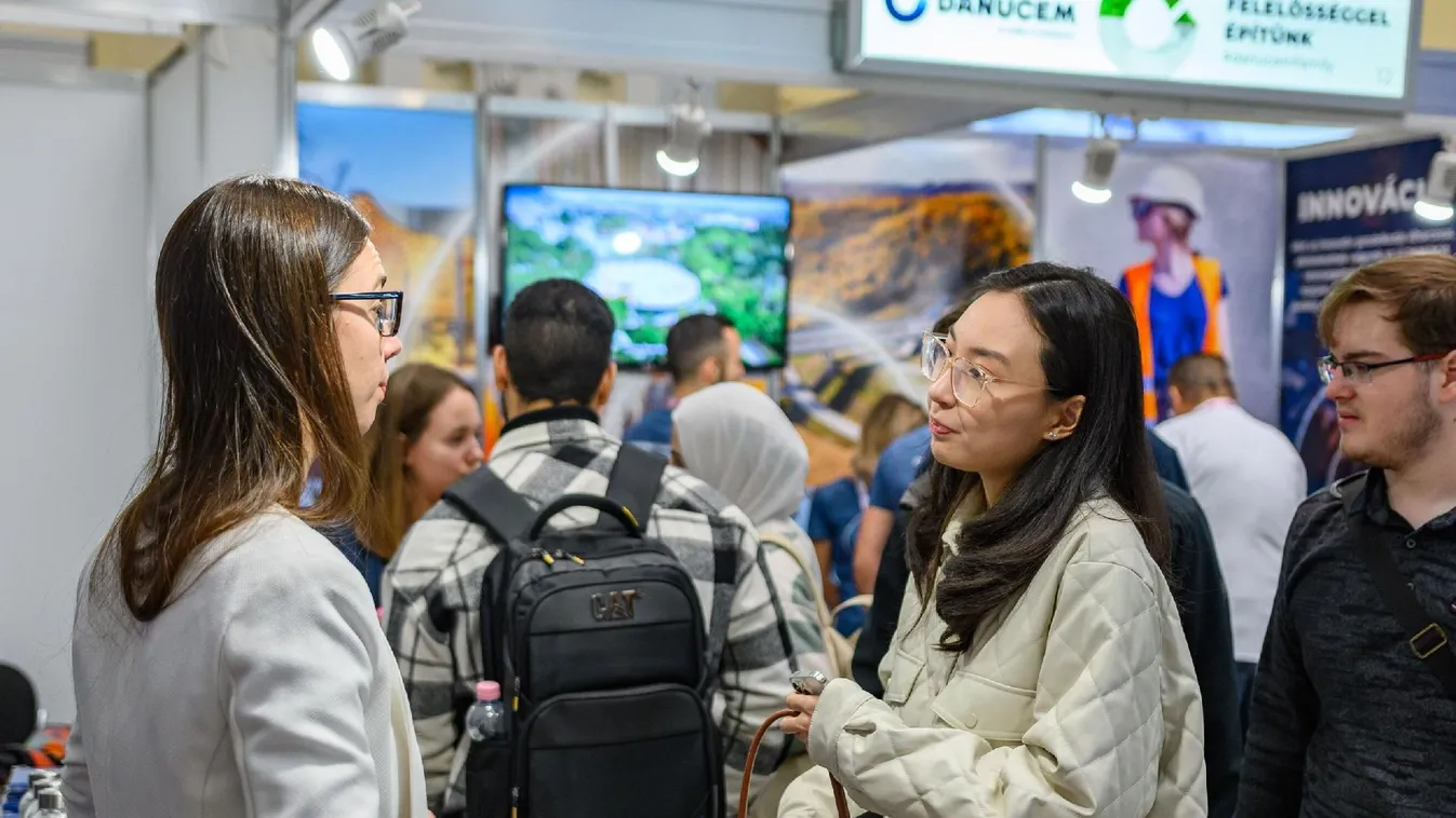 Rekordsiker az októberi állásbörzén