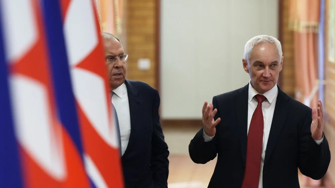 Az orosz védelmi miniszter Észak-Koreában katonai és politikai vezetőkkel tárgyal