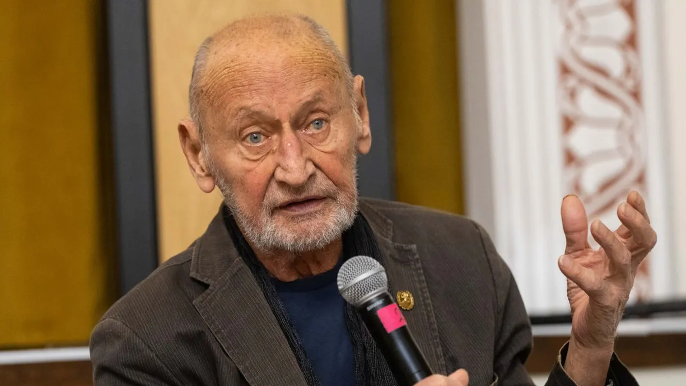 Reviczky Gábor közreműködésével Trianont feldolgozó filmet mutattak be Tatabányán + videó