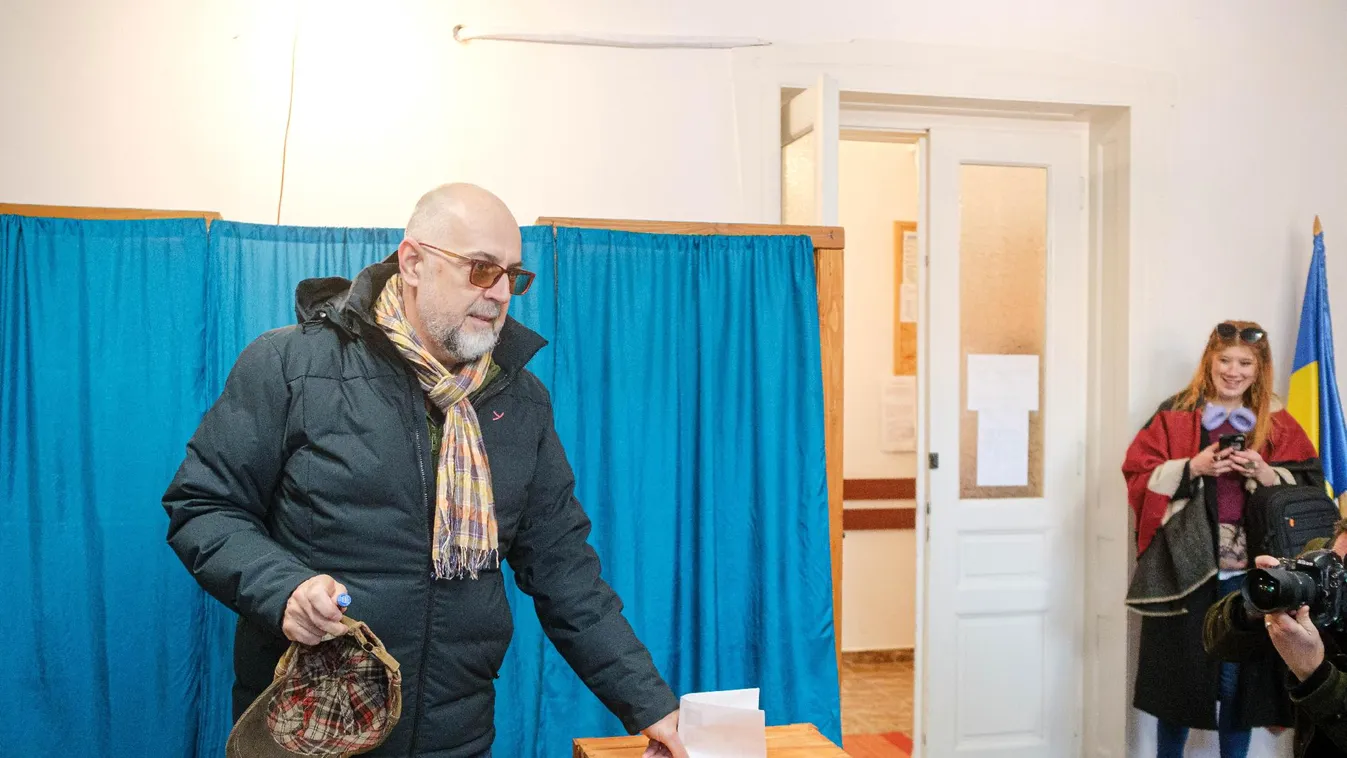 Elnökválasztást tartanak Romániában  + videó