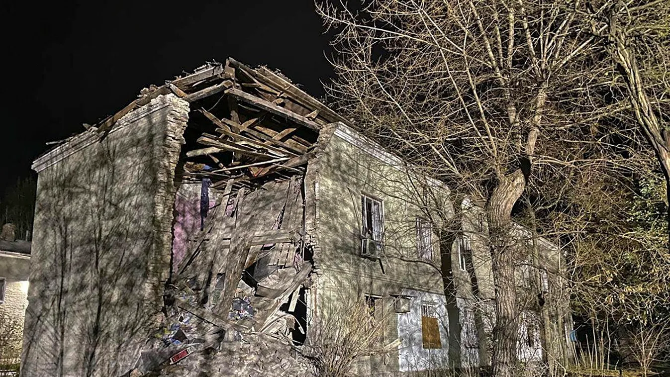 Ukrajnában többen meghaltak és megsebesültek az éjszakai légitámadásokban