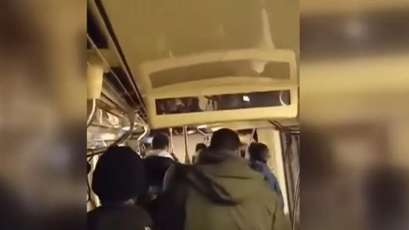 Az egyik metrószerelvény a Kossuth Lajos-téri állomás közelében, a nyílt pályán állt meg + videó