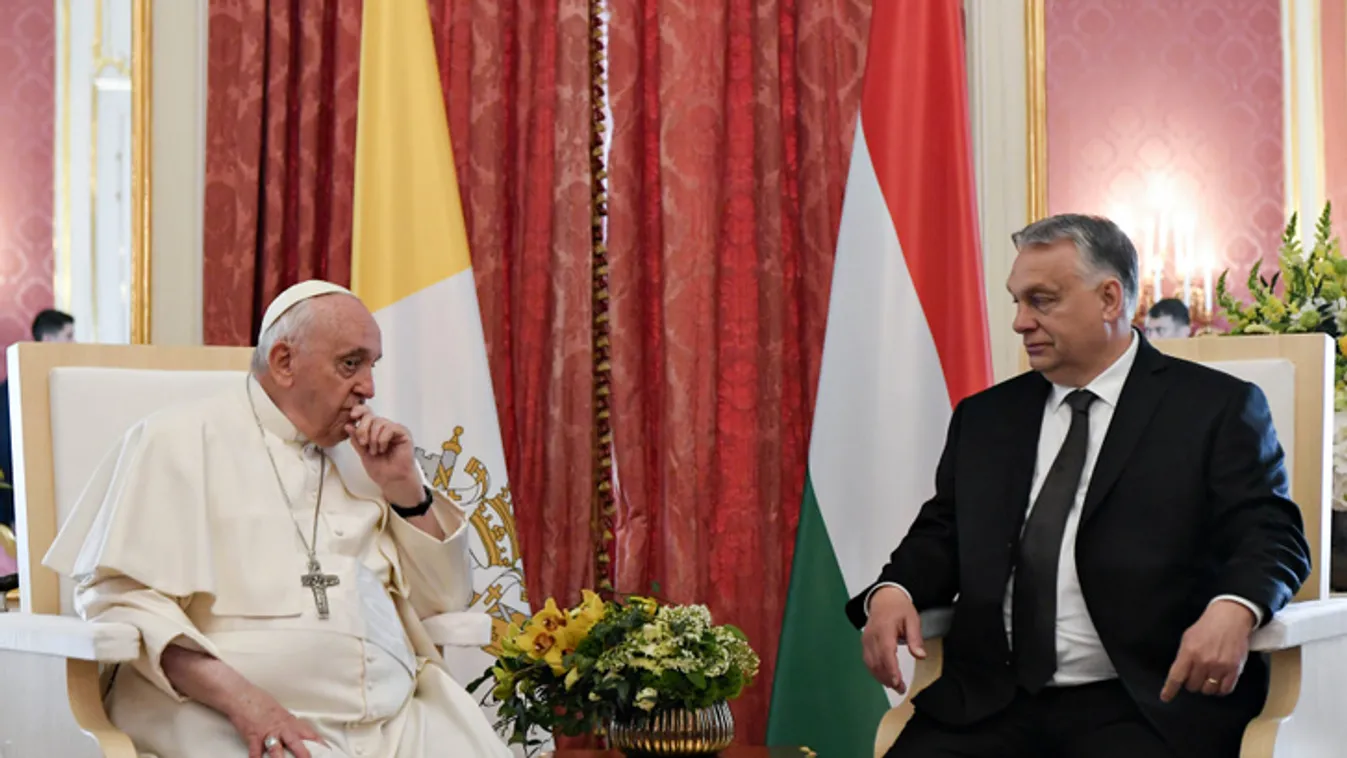 Orbán Viktor a pápával találkozik