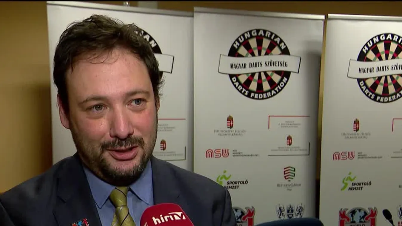 Pénteken utazik a magyar dartscsapat a WDF világbajnokságra + videó