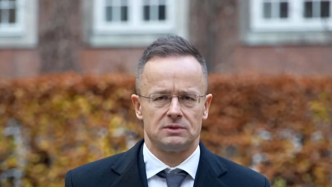 A brüsszeli elit továbbra is támogatja a bevándorlást + videó