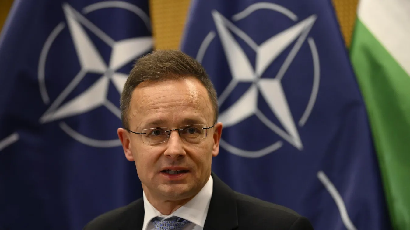 Szijjártó Péter: nem szabad feláldozni a NATO kollektív védelemét semmilyen harmadik ország miatt