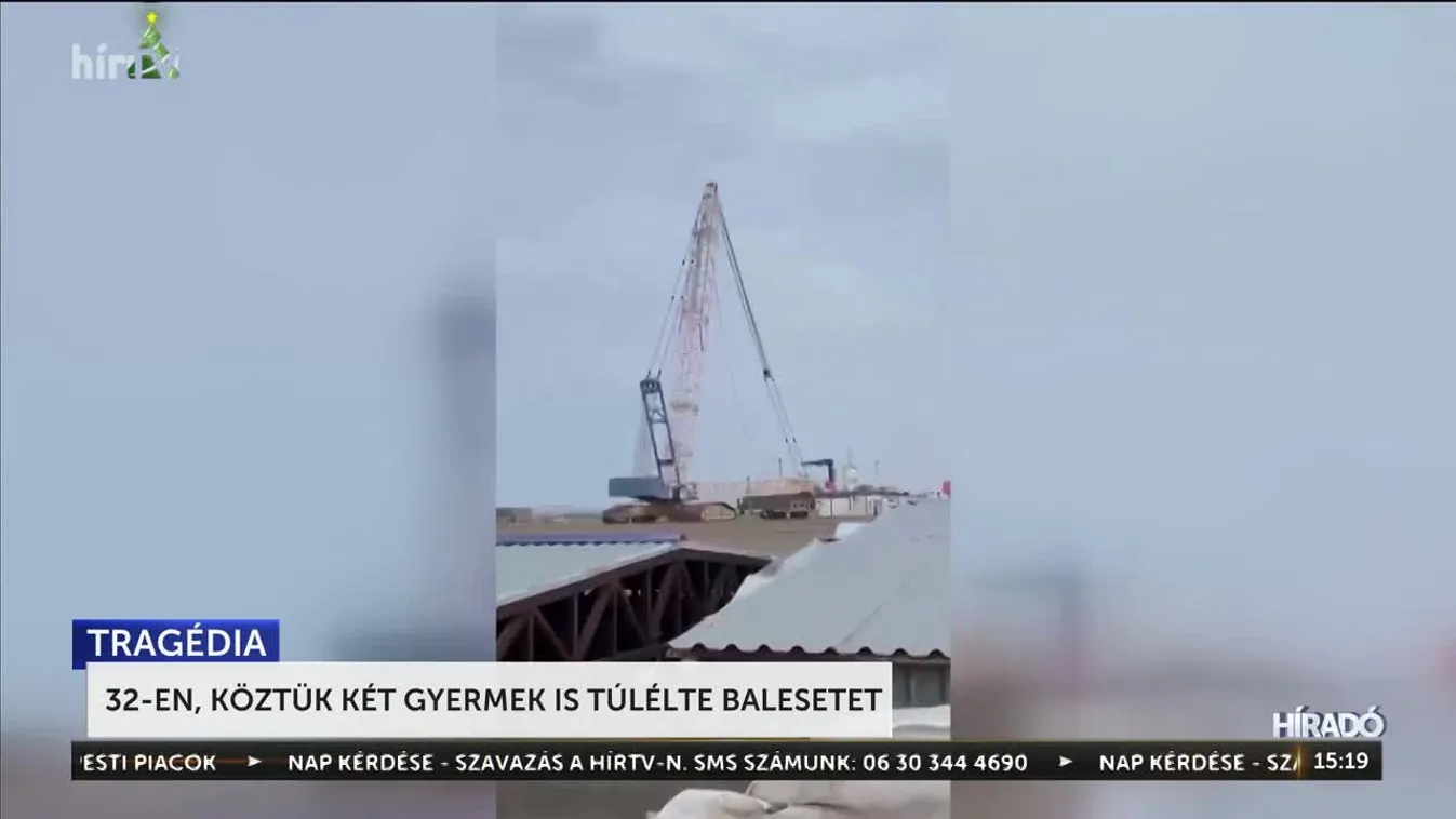 32-EN, KÖZTÜK KÉT GYERMEK IS TÚLÉLTE BALESETET