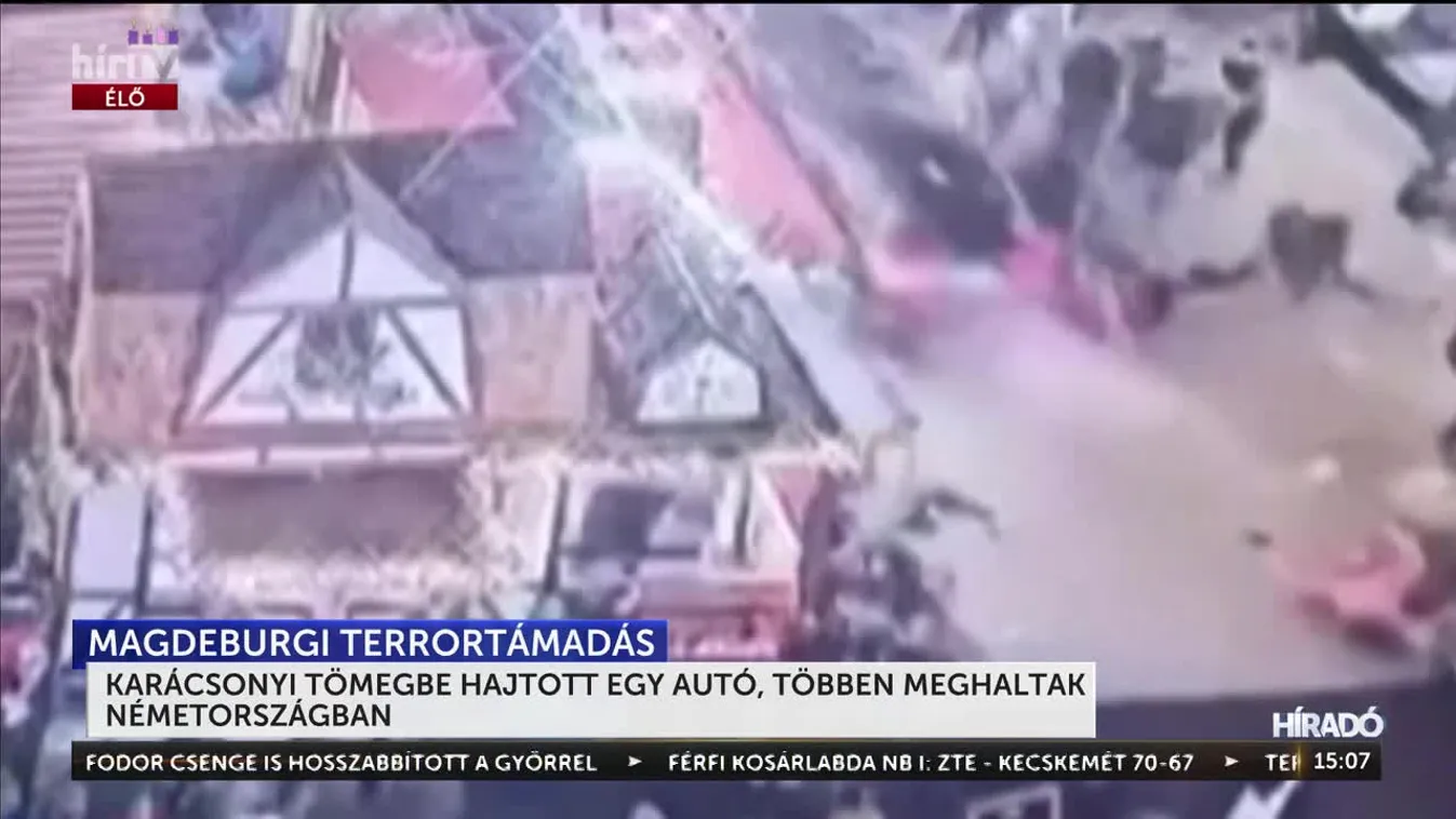 KARÁCSONYI TÖMEGBE HAJTOTT EGY AUTÓ, TÖBBEN MEGHALTAK NÉMETORSZÁGBAN